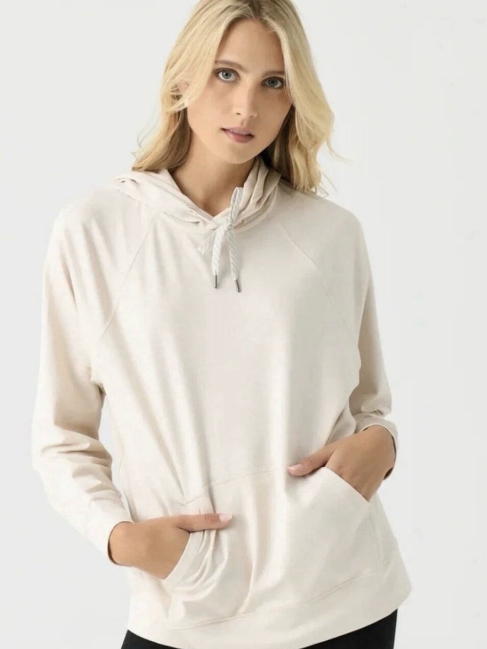 Vuori Women's Halo Oversized Hoodie Milkweed
Heather X-Large VW279
DreamKnit